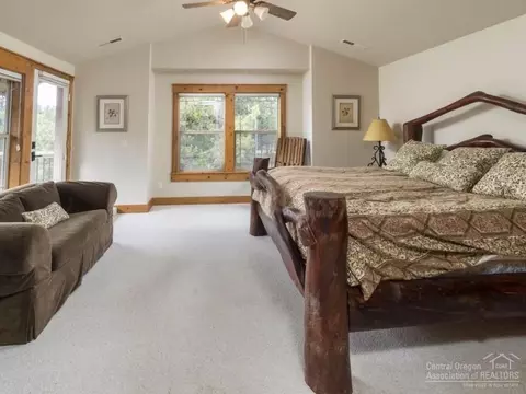17713 Quelah Ln, Sunriver, OR 97707 photo 11