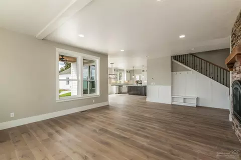 65045 92nd St, Bend, OR 97703 photo 5