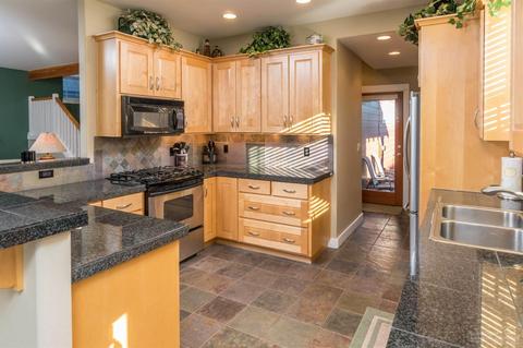 62732 Larkview Rd, Bend, OR 97701 photo 8