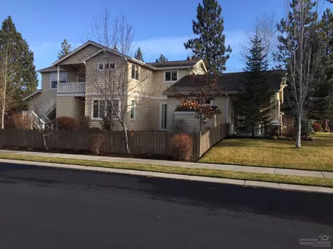 19444 Blue Lake Loop, Bend, OR 97702 photo 2
