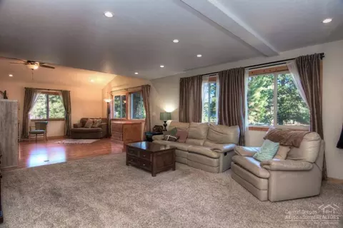 19685 Baker Rd, Bend, OR 97702 photo 13