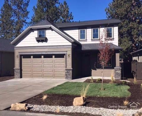 60448 Hedgewood Ln, Bend, OR 97702 photo 1