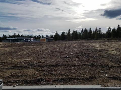 16680 Box Way, La Pine, OR 97739 photo 2