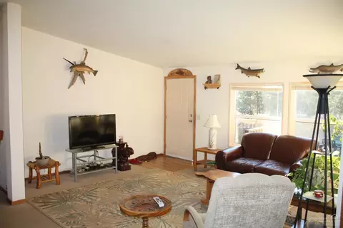 19406 Cherokee Rd, Bend, OR 97702 photo 7