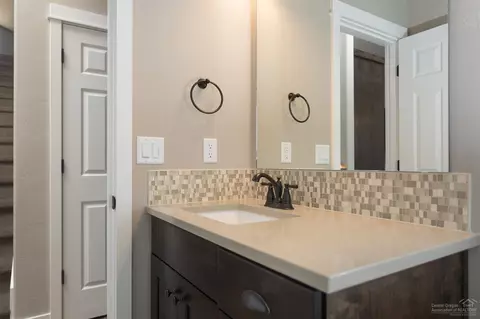 62686 Hawkview Rd, Bend, OR 97701 photo 6