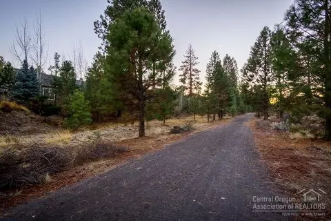 19498 Brookside Way, Bend, OR 97702 photo 4