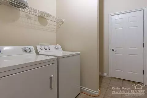 19498 Brookside Way, Bend, OR 97702 photo 13