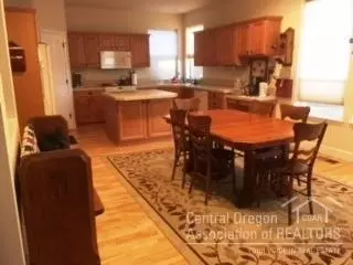 61177 Ridgewater Loop, Bend, OR 97702 photo 9