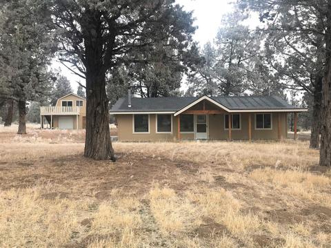 67166 Harrington Loop Rd, Bend, OR 97703 photo 1