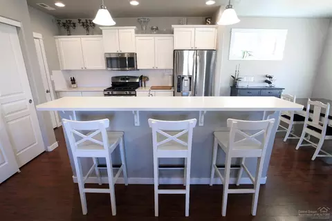 21131 Darnel Ave, Bend, OR 97702 photo 6