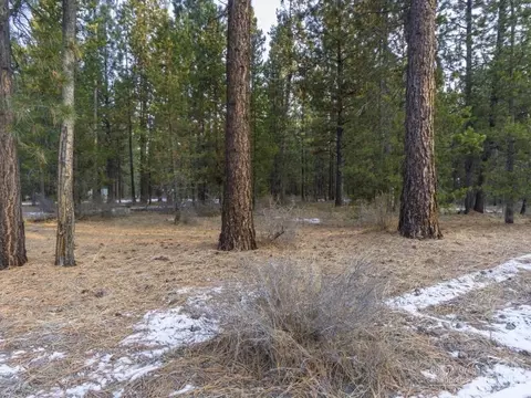 15764 Shellie Ln, La Pine, OR 97739 photo 19