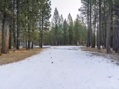 15764 Shellie Ln, La Pine, OR 97739 photo 11