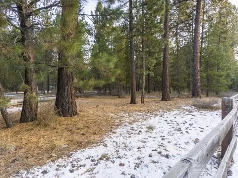 15764 Shellie Ln, La Pine, OR 97739 photo 21