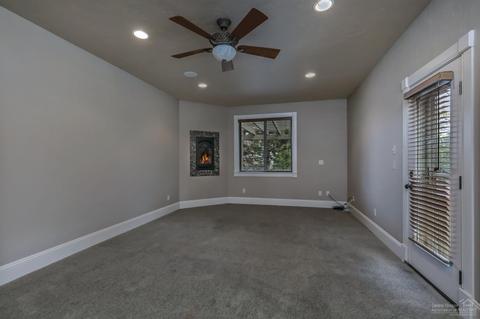 60892 Oasis Pl, Bend, OR 97702 photo 12