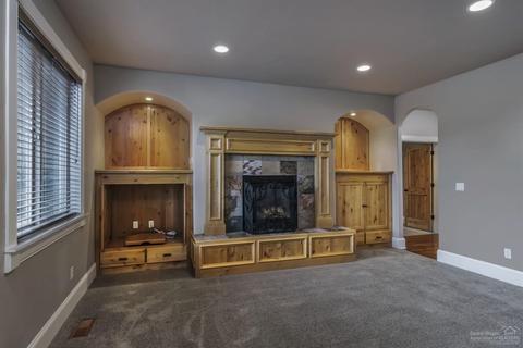 60892 Oasis Pl, Bend, OR 97702 photo 6