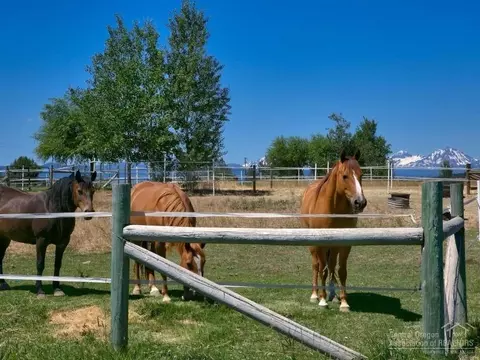 66265 White Rock Loop, Bend, OR 97701 photo 7
