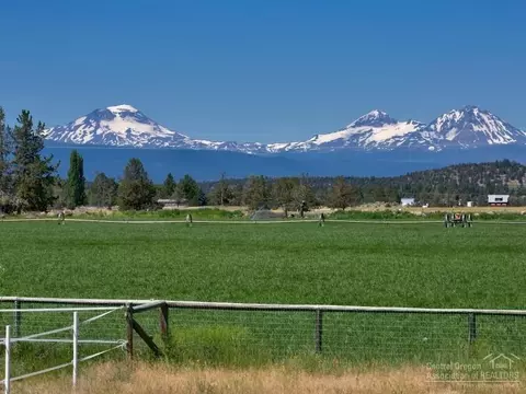 66265 White Rock Loop, Bend, OR 97701 photo 1