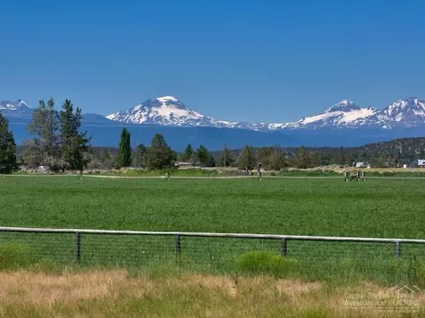 66265 White Rock Loop, Bend, OR 97701 photo 9