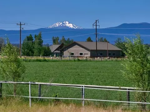 66265 White Rock Loop, Bend, OR 97701 photo 8