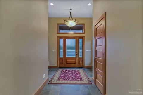 60875 Gosney Rd, Bend, OR 97702 photo 6