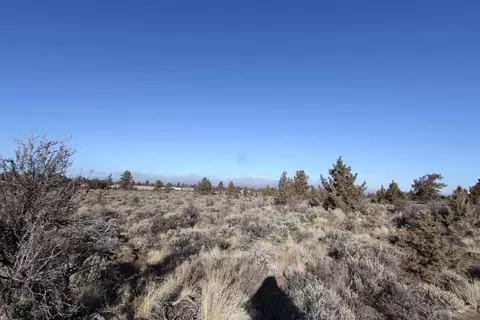 60870 Billadeau Rd, Bend, OR 97702 photo 1