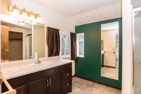 61108 Chuckanut Dr, Bend, OR 97702 photo 13