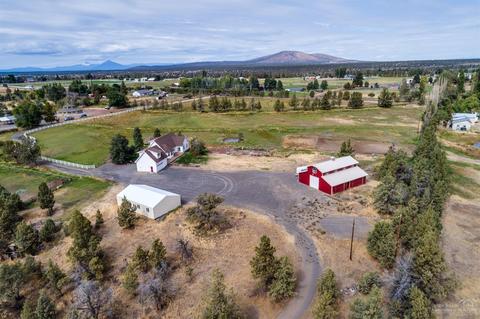 21075 Young Ave, Bend, OR 97701 photo 1