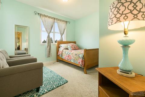 21075 Young Ave, Bend, OR 97701 photo 13