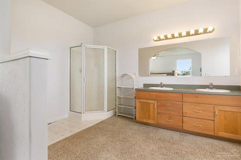 21075 Young Ave, Bend, OR 97701 photo 11