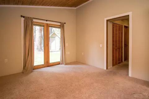 19245 Indian Summer Rd, Bend, OR 97702 photo 15
