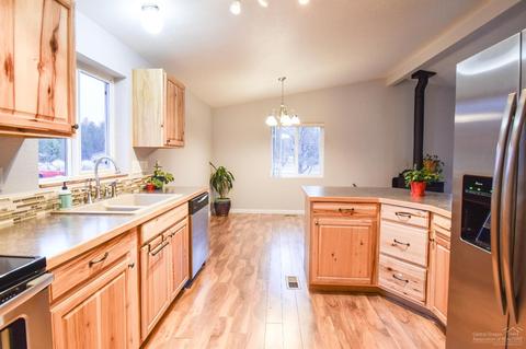55855 Swan Rd, Bend, OR 97707 photo 8