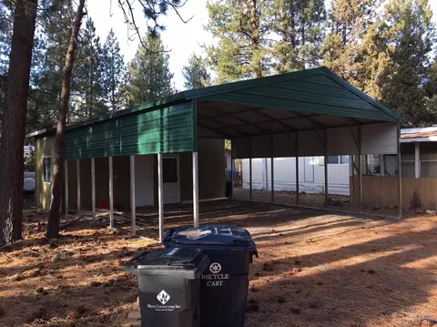60944 Aspen Ln, Bend, OR 97702 photo 2