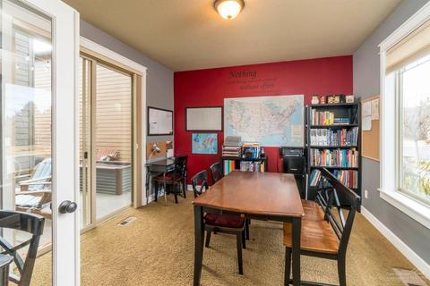 63106 Dakota Dr, Bend, OR 97701 photo 4