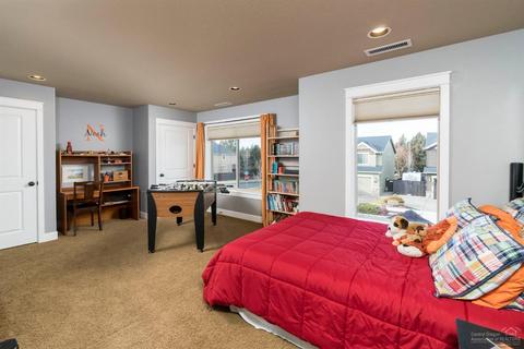 63106 Dakota Dr, Bend, OR 97701 photo 16