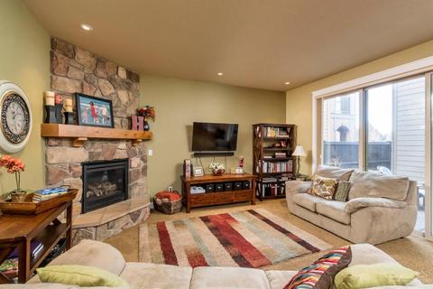 63106 Dakota Dr, Bend, OR 97701 photo 6