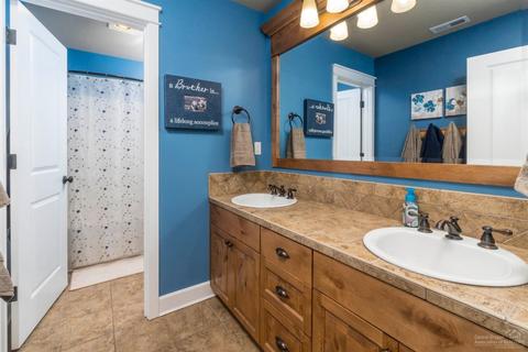63106 Dakota Dr, Bend, OR 97701 photo 14