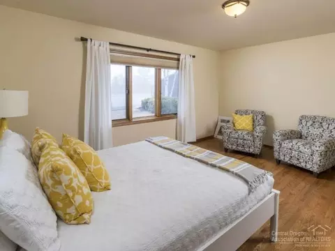 18769 Ridgecrest Rd, Bend, OR 97703 photo 16