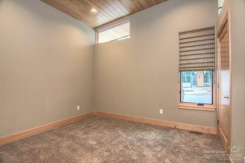 1787 NW Fields St, Bend, OR 97703 photo 15