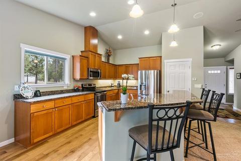 53920 8th St, La Pine, OR 97739 photo 7