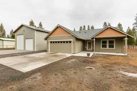 53920 8th St, La Pine, OR 97739 photo 1