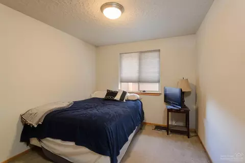 20548 Peak Ave, Bend, OR 97702 photo 12