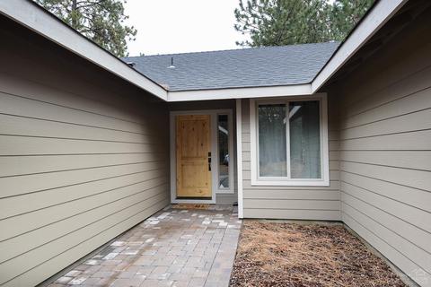 60290 Ochoco Cir, Bend, OR 97702 photo 2
