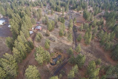 60234 Tekampe Rd, Bend, OR 97702 photo 2
