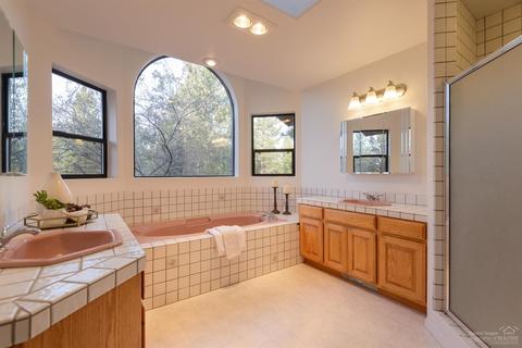 60234 Tekampe Rd, Bend, OR 97702 photo 19