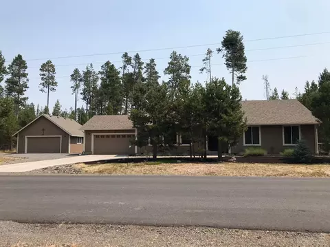 56040 Marsh Hawk Rd, Bend, OR 97707 photo 1
