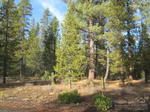 53423 Holiday Dr, La Pine, OR 97739 photo 25