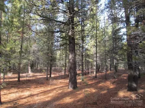 53423 Holiday Dr, La Pine, OR 97739 photo 10