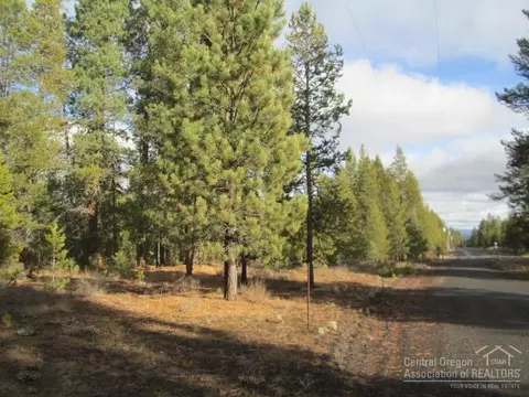 53423 Holiday Dr, La Pine, OR 97739 photo 15