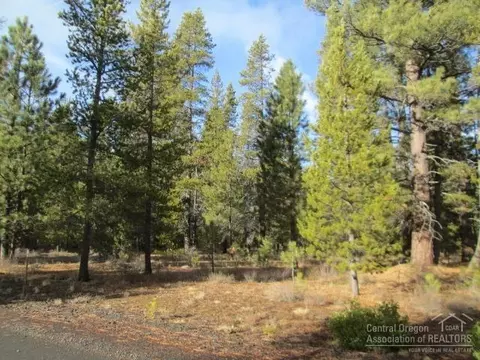 53423 Holiday Dr, La Pine, OR 97739 photo 17