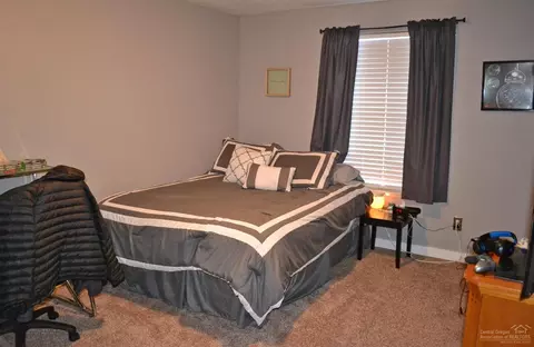 15725 Park Dr, La Pine, OR 97739 photo 13